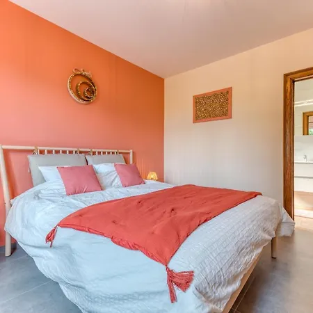 Au Pied Du Sapin Tenneville