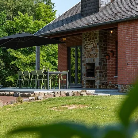 Au Pied Du Sapin * Tenneville